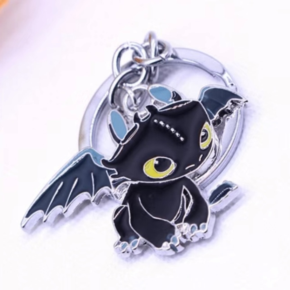 How To Train Your Dragon Toothless Night Fury Keychain - Picture 2 of 3